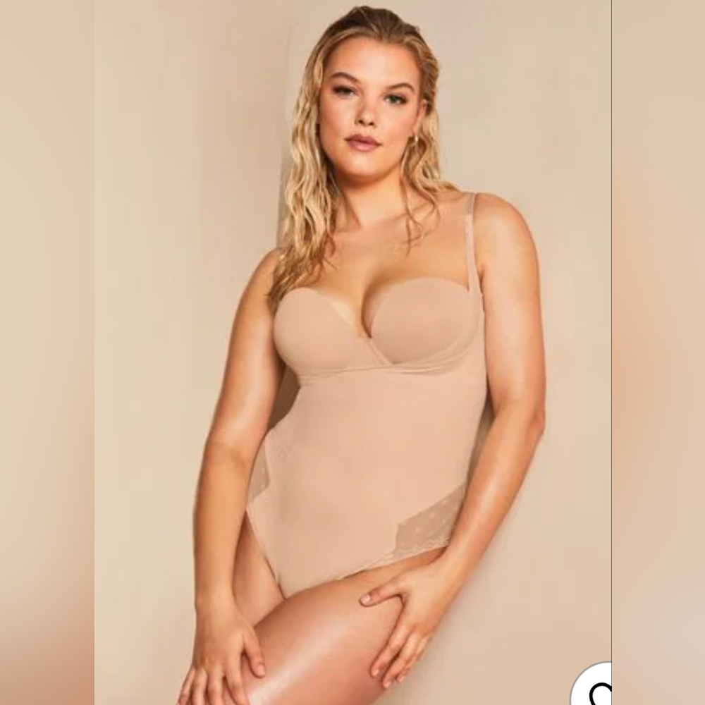 NWOT Tummy control multiwear bodysuit shapewear, next 32D